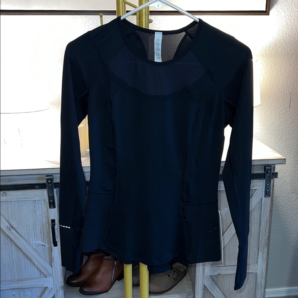 Lululemon Trail Bound Long Sleeve- NWT